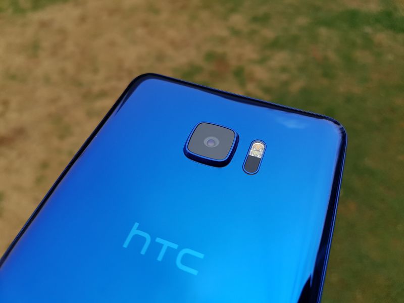 HTC U Ultra Review