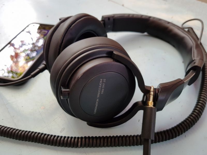 Beyerdynamic DT 240 Pro