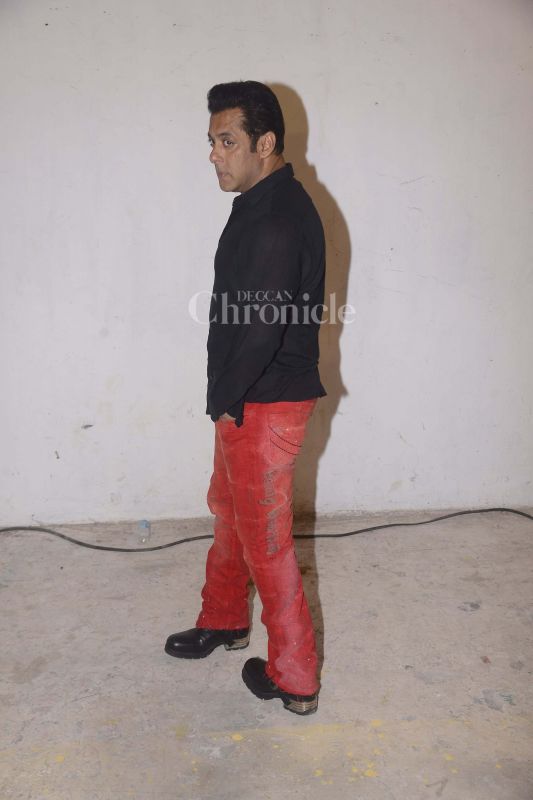 Race 3 promotions: Salman brings new 