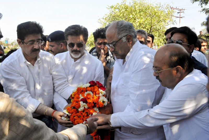 Emotional goodbye: Boney and Anil Kapoor perform Sridevi’s Ashti Visarjan in Haridwar