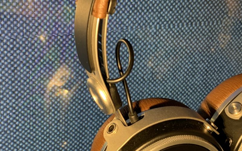 Beyerdynamic Aventho wireless review