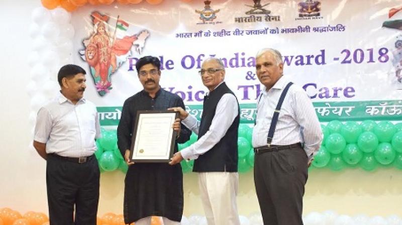 PR Guru's MD Mr. Manoj Kumar Sharma bestowed with the 'Pride of India' Award PR Guru's MD Mr. Manoj Kumar Sharma bestowed with the 'Pride of India' Award