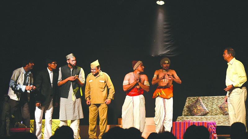Dwij, Suresh, Honey Singh, Nitish, Nikhil, Gaurav and Subhash during the play Dwij, Suresh, Honey Singh, Nitish, Nikhil, Gaurav and Subhash during the play