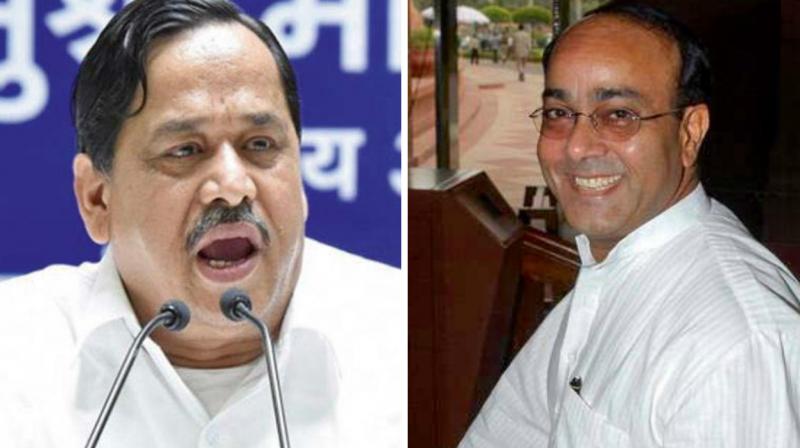 Naseemuddin Siddiqui from BSP and Sanjay Singh from Congress Naseemuddin Siddiqui from BSP and Sanjay Singh from Congress