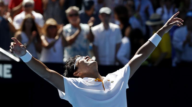 Chung Hyeon joins Briton Kyle Edmund as the first unseeded men's semi-finalists in Melbourne since Frenchman Jo-Wilfried Tsonga in 2008. Chung Hyeon joins Briton Kyle Edmund as the first unseeded men's semi-finalists in Melbourne since Frenchman Jo-Wilfried Tsonga in 2008.