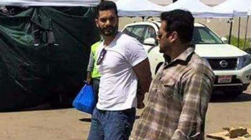 Salman Khan with Angad Bedi on the sets of the film. (Photo: instagram.com/ beingsalmankhan.official) Salman Khan with Angad Bedi on the sets of the film. (Photo: instagram.com/ beingsalmankhan.official)