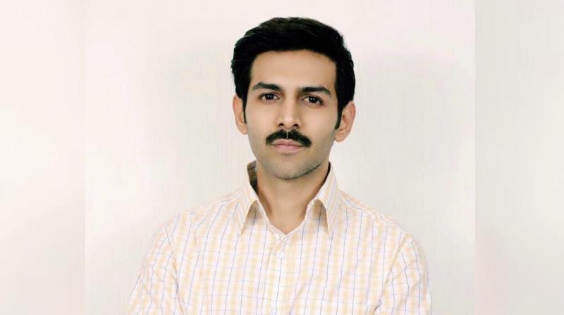 Kartik Aaryan's look as Chintu Tyagi from 'Pati Patni Aur Woh Remake'. (Photo: Instagram) Kartik Aaryan's look as Chintu Tyagi from 'Pati Patni Aur Woh Remake'. (Photo: Instagram)