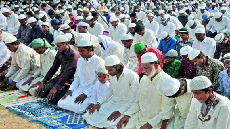 To facilitate control and regulation of traffic to facilitate Id-Ul-Zuha prayers on September 2 at the Mir Alam Tank Idgah and Balamrai Idgah, Secunderabad Idgah, the Hyderabad traffic police has made placed following restrictions and diversions. To facilitate control and regulation of traffic to facilitate Id-Ul-Zuha prayers on September 2 at the Mir Alam Tank Idgah and Balamrai Idgah, Secunderabad Idgah, the Hyderabad traffic police has made placed following restrictions and diversions.