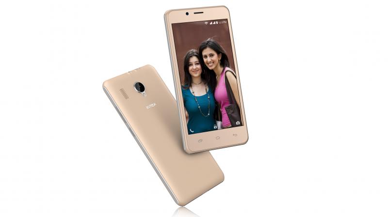 The smartphone also comes with music streaming and video streaming features Gaana along with Amazon Prime Video. The smartphone also comes with music streaming and video streaming features Gaana along with Amazon Prime Video.