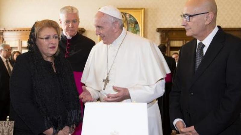 Pope Francis receives the President of Malta, Marie Louise Coleiro Preca, left, and her husband Edgar, right, during a private audience at the Vatican. (Photo: AP) Pope Francis receives the President of Malta, Marie Louise Coleiro Preca, left, and her husband Edgar, right, during a private audience at the Vatican. (Photo: AP)