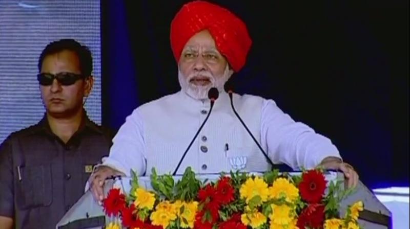 Modi to return to Gujarat on December 3-4 Modi to return to Gujarat on December 3-4