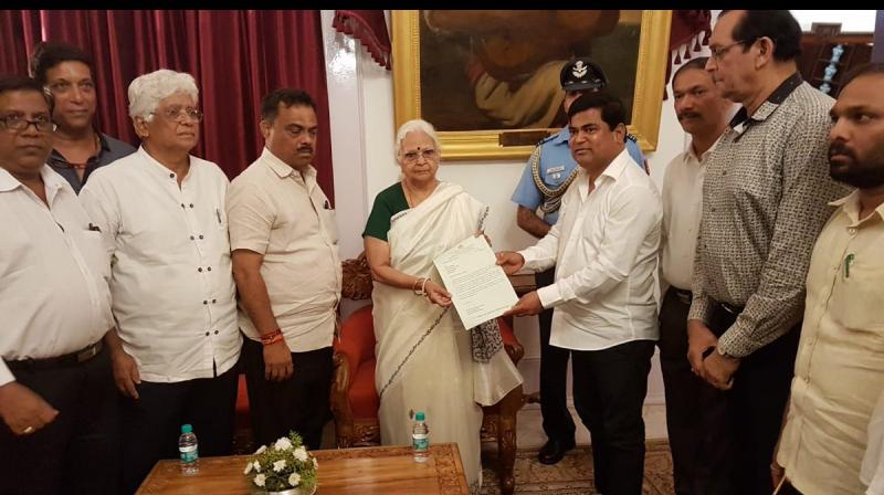 A day after Goa Chief Minister Manohar Parrikar's death, Congress MLAs met Governor Mridula Sinha on Monday and staked claim to form government in the coastal state. (Photo: Twitter/ ANI) A day after Goa Chief Minister Manohar Parrikar's death, Congress MLAs met Governor Mridula Sinha on Monday and staked claim to form government in the coastal state. (Photo: Twitter/ ANI)