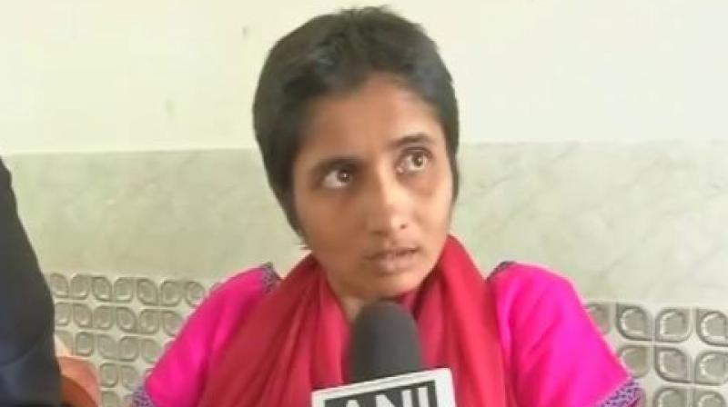 Rinku who was allegedly chained at a rehab centre in Hyderabad is happy to return home after a decade. (Photo: ANI | Twitter) Rinku who was allegedly chained at a rehab centre in Hyderabad is happy to return home after a decade. (Photo: ANI | Twitter)