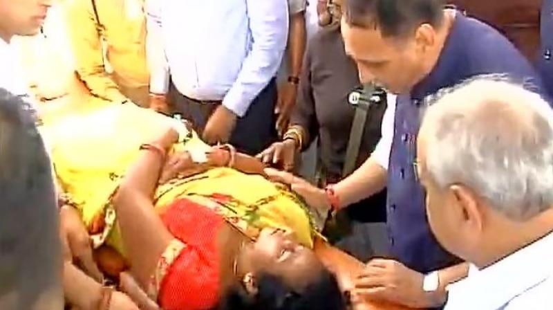 People injured during Amarnath attack brought to Surat, Gujarat (Photo: Twitter | ANI) People injured during Amarnath attack brought to Surat, Gujarat (Photo: Twitter | ANI)