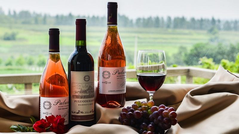 During fermentation the wine yeast added by the fermentation process once again separates the sugar molecules and the smell develops. (Photo: Pixabay) During fermentation the wine yeast added by the fermentation process once again separates the sugar molecules and the smell develops. (Photo: Pixabay)