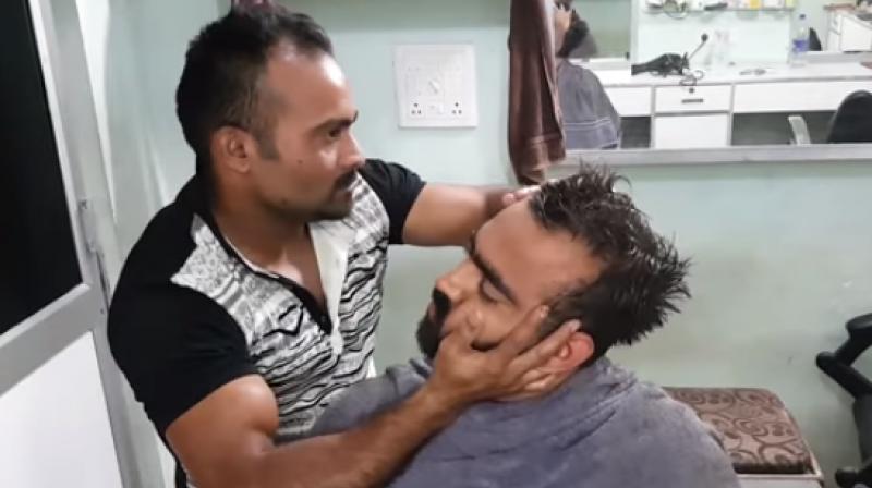 Neck crack by barber causes nerve damage for one customer. (Photo: Youtube screengrab) Neck crack by barber causes nerve damage for one customer. (Photo: Youtube screengrab)