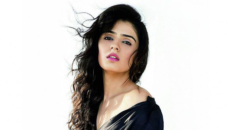 Sidhika Sharma. Sidhika Sharma.