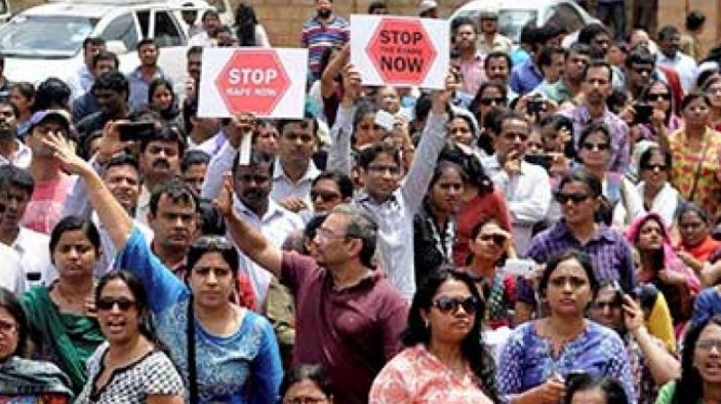 Revellers throng Brigade Road in Bengaluru on the eve of the New Year. (Photo: File) Revellers throng Brigade Road in Bengaluru on the eve of the New Year. (Photo: File)