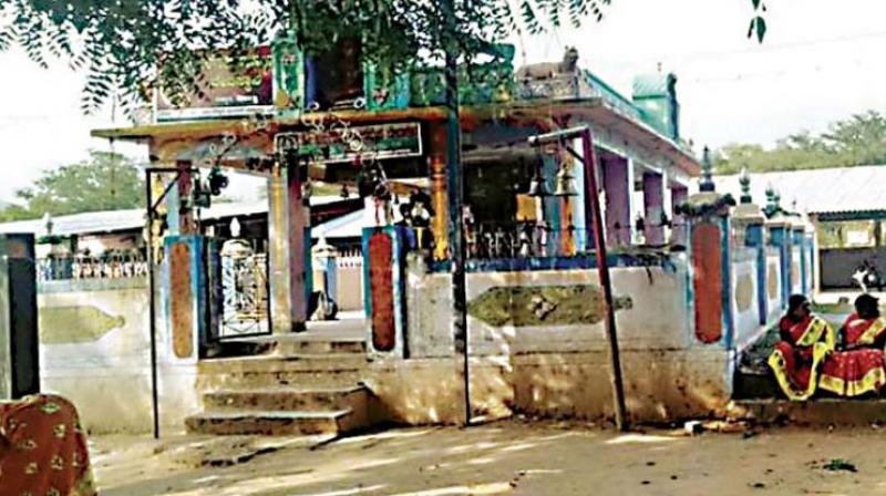Kichuguththi Maramma temple at Sulawadi in Chamarajanagar district. Kichuguththi Maramma temple at Sulawadi in Chamarajanagar district.