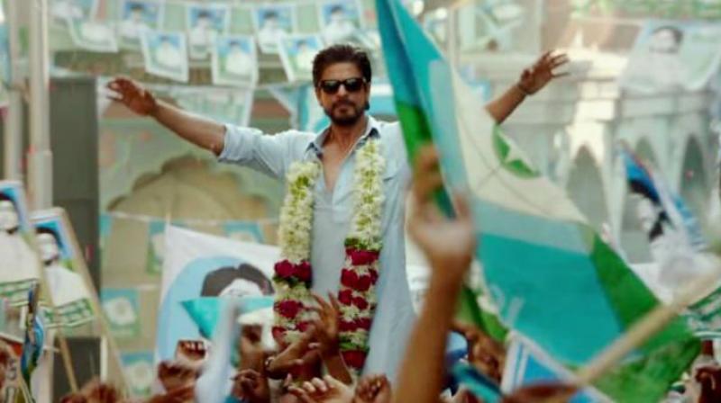 Shah Rukh Khan will be seen playing a Gujarati bootlegger in the Rahul Dholakia directorial. Shah Rukh Khan will be seen playing a Gujarati bootlegger in the Rahul Dholakia directorial.
