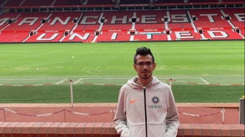 Chahal was seen being clicked sitting on a chair just before Romelu Lukaku’s jersey. (Photo: Yuzvendra chahal/instagram) Chahal was seen being clicked sitting on a chair just before Romelu Lukaku’s jersey. (Photo: Yuzvendra chahal/instagram)