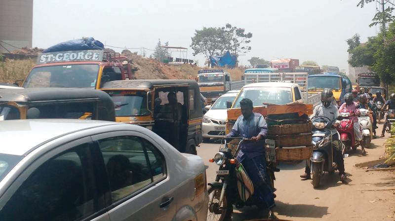 When contacted a PWD official said the traffic congestion will get eased once the tarring of the raised slip road (towards Aroor) gets completed in another couple of days. When contacted a PWD official said the traffic congestion will get eased once the tarring of the raised slip road (towards Aroor) gets completed in another couple of days.
