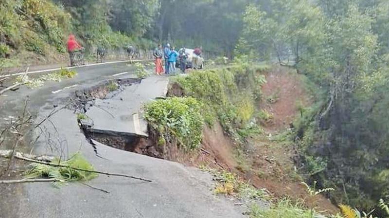 Avalanche -- a major tourist destination -- had recorded 820 mm rainfall in the 24-hour period till Thursday morning and 2,136 mm in the last 72 hours, claimed to be the highest in South India. (Photo: File) Avalanche -- a major tourist destination -- had recorded 820 mm rainfall in the 24-hour period till Thursday morning and 2,136 mm in the last 72 hours, claimed to be the highest in South India. (Photo: File)
