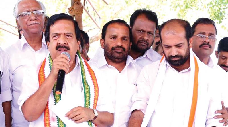Opposition leader Ramesh Chennithala with Anil Akkara at the venue of the indefinite fast on Thursday. (Photo: DC) Opposition leader Ramesh Chennithala with Anil Akkara at the venue of the indefinite fast on Thursday. (Photo: DC)