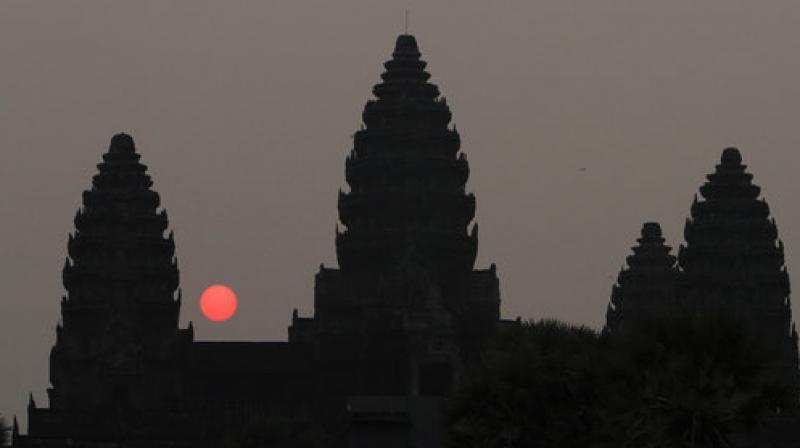 In this March 20, 2015, file photo, the sun rises behind Angkor Wat on the northern outskirts of Siem Reap province, some 230 kilometers northwest of Phnom Penh, Cambodia. (Photo: AP) In this March 20, 2015, file photo, the sun rises behind Angkor Wat on the northern outskirts of Siem Reap province, some 230 kilometers northwest of Phnom Penh, Cambodia. (Photo: AP)