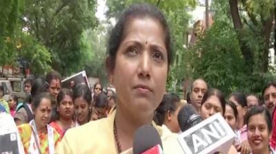 Karnataka: Mahila Congress workers demand sacking of Deputy CM ...