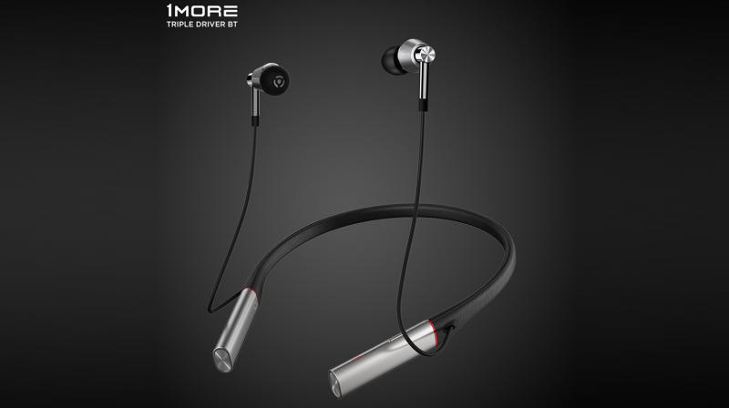 The 1MORE triple driver Bluetooth earphones comes with two balanced armatures and a separate dynamic driver that deliver an extremely accurate listening experience. The 1MORE triple driver Bluetooth earphones comes with two balanced armatures and a separate dynamic driver that deliver an extremely accurate listening experience.