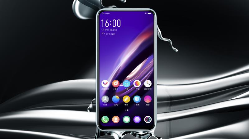 APEX 2019 introduces a sleek and truly FullView design that renders the bezel extinct. APEX 2019 introduces a sleek and truly FullView design that renders the bezel extinct.