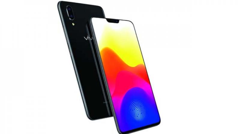 The X21 allows you to touch the bottom part of the screen, to activate the OLED display and illuminate your finger The X21 allows you to touch the bottom part of the screen, to activate the OLED display and illuminate your finger