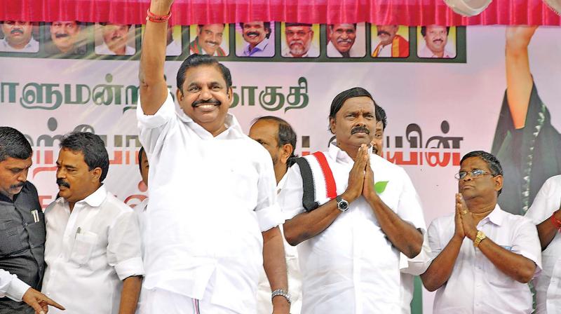 Chief Minister Edappadi K. Palaniswami launches campaign for New Justice Party candidate A.C. Shanmugam, contesting on the AIADMK’s ‘two leaves’ symbol in Vaniyambadi on Saturday. (Photo: DC) Chief Minister Edappadi K. Palaniswami launches campaign for New Justice Party candidate A.C. Shanmugam, contesting on the AIADMK’s ‘two leaves’ symbol in Vaniyambadi on Saturday. (Photo: DC)