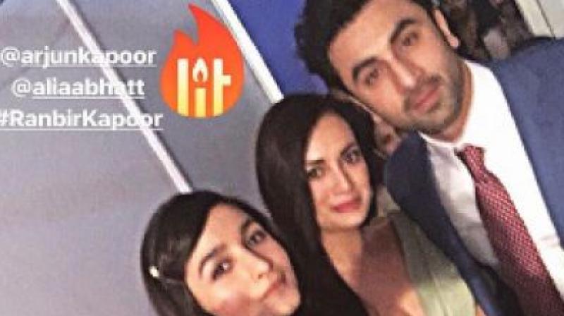 Alia Bhatt and Ranbir Kapoor pose for a selfie. Alia Bhatt and Ranbir Kapoor pose for a selfie.