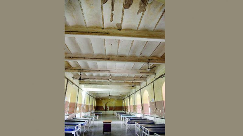 Osmania General Hospital was established on 26.5 acres of land. It has 11 blocks on the campus at Afzalgunj. Osmania General Hospital was established on 26.5 acres of land. It has 11 blocks on the campus at Afzalgunj.