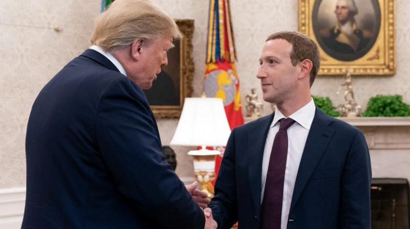 Trump late Thursday posted a picture on Facebook and Twitter showing him shaking hands with Zuckerberg, but didn’t share details of their conversation. (Photo: Twitter) Trump late Thursday posted a picture on Facebook and Twitter showing him shaking hands with Zuckerberg, but didn’t share details of their conversation. (Photo: Twitter)