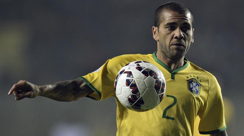 The front-runners to be his replacement were Manchester City's Danilo, Corinthians' Fagner, and Bayern Munich's Rafinha. (Photo: AFP) The front-runners to be his replacement were Manchester City's Danilo, Corinthians' Fagner, and Bayern Munich's Rafinha. (Photo: AFP)