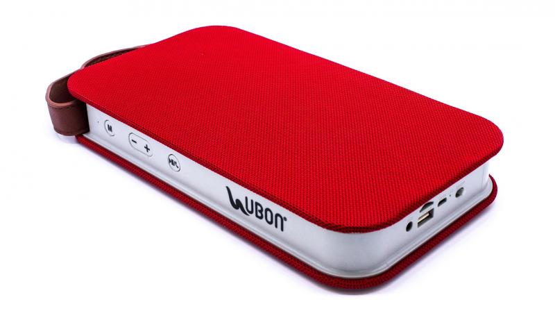 The SP 65 supports wireless connectivity with smartphones, laptops, and tablets and also features FM, Bluetooth, Aux, Pen Drive and SD Card inputs. The SP 65 supports wireless connectivity with smartphones, laptops, and tablets and also features FM, Bluetooth, Aux, Pen Drive and SD Card inputs.