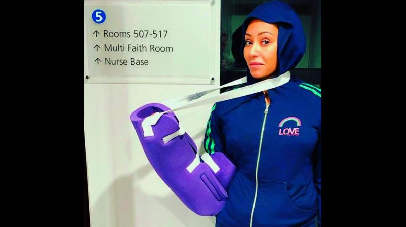 Mel B hospitalised after fracturing two ribs Mel B hospitalised after fracturing two ribs