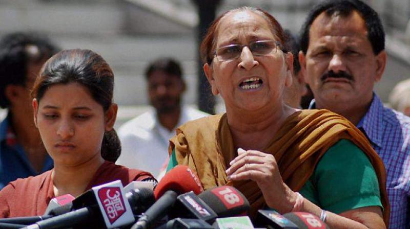 Sarabjit Singh's (who died in a Pakistan jail in 2013) sister expressed contentment after the ICJ passed its verdict in the Kulbhushan Jadhav case. (Photo: PTI) Sarabjit Singh's (who died in a Pakistan jail in 2013) sister expressed contentment after the ICJ passed its verdict in the Kulbhushan Jadhav case. (Photo: PTI)