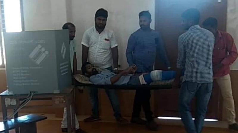 'Jayasheela Poojaari Ulthuru of Kundapura came to the polling booth in an ambulance to cast his vote,' tweeted National Joint General Secretary (Org), BJP, B L Santhosh. (Photo: @blsanthosh | Twitter) 'Jayasheela Poojaari Ulthuru of Kundapura came to the polling booth in an ambulance to cast his vote,' tweeted National Joint General Secretary (Org), BJP, B L Santhosh. (Photo: @blsanthosh | Twitter)