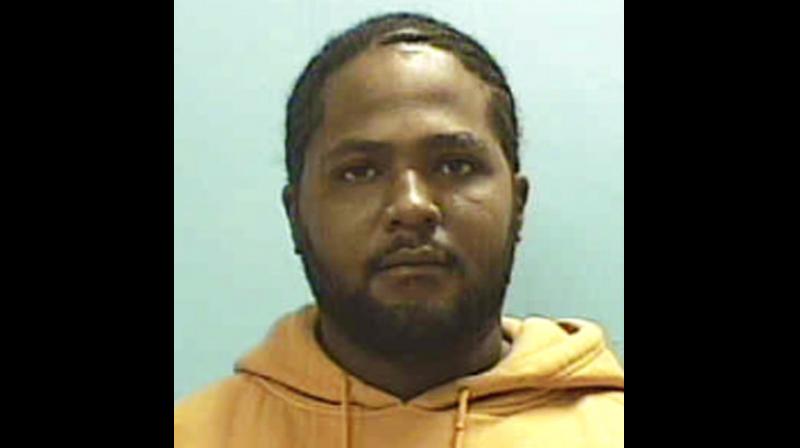 Undated photo provided by the Mississippi Bureau of Investigation shows suspect Willie Corey Godbolt in connection with several fatal shootings Saturday (Photo: AP) Undated photo provided by the Mississippi Bureau of Investigation shows suspect Willie Corey Godbolt in connection with several fatal shootings Saturday (Photo: AP)