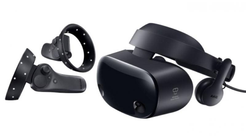 With the dual 3.5-inch AMOLED displays and a combined resolution of 1,440 x 1,600 per eye, the Samsung HMD Odyssey+, when paired with Anti-SDE technology, pushes the visual boundaries forward for immersive technologies. With the dual 3.5-inch AMOLED displays and a combined resolution of 1,440 x 1,600 per eye, the Samsung HMD Odyssey+, when paired with Anti-SDE technology, pushes the visual boundaries forward for immersive technologies.