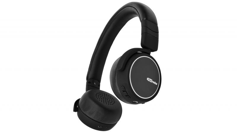 If the battery on these headphones is running low, one has the option to attach the 3.5mm auxiliary cable. If the battery on these headphones is running low, one has the option to attach the 3.5mm auxiliary cable.