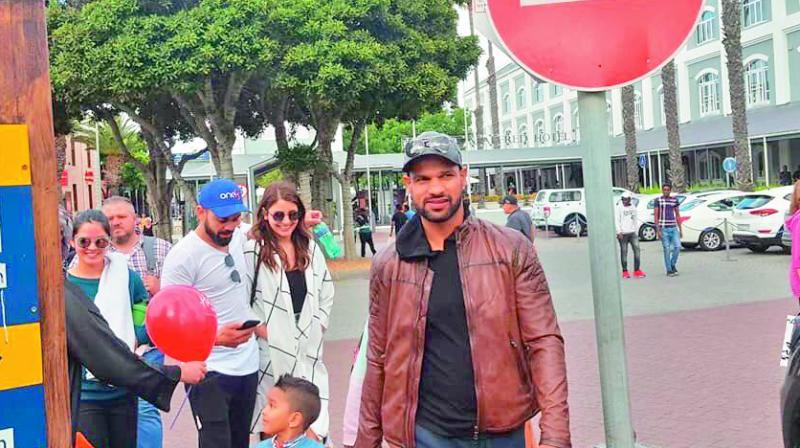 Foreign tours like the current South Africa series or elsewhere are a dream for the cricket stars who can enjoy walking around and going on shopping expeditions without being pestered for autographs and photographs. Foreign tours like the current South Africa series or elsewhere are a dream for the cricket stars who can enjoy walking around and going on shopping expeditions without being pestered for autographs and photographs.