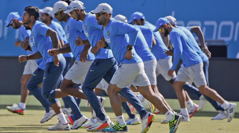 Dhoni and his men would like to reassert themselves at the Feroz Shah Kotla stadium. (Photo: AP) Dhoni and his men would like to reassert themselves at the Feroz Shah Kotla stadium. (Photo: AP)