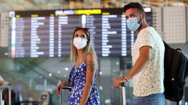 Travellers left behind nearly a million dollars at U.S. airport security checkpoints last year, including about $19,000 in foreign currency. (Representational Image: AFP)