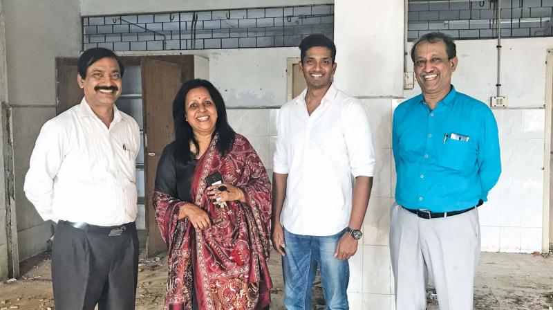 From Left to Right: Dr Arasar Seeralar, Director of ICH, Aysha Rau, Founder & Managing Trustee of The Little Theatre, Krishnakumar, Artistic Director of The Little Theatre, Dr Srinivasan, Registrar of ICH From Left to Right: Dr Arasar Seeralar, Director of ICH, Aysha Rau, Founder & Managing Trustee of The Little Theatre, Krishnakumar, Artistic Director of The Little Theatre, Dr Srinivasan, Registrar of ICH