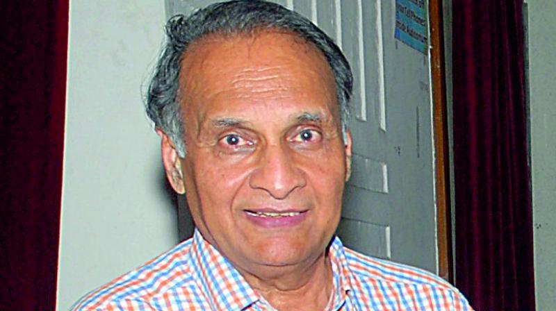 Dr Goverdhan Mehta, Former Vice-Chancellor of the University of Hyderabad (UoH), conferred with the Federal Republic of Germany’s prestigious ‘Cross of the Order of Merit’ Dr Goverdhan Mehta, Former Vice-Chancellor of the University of Hyderabad (UoH), conferred with the Federal Republic of Germany’s prestigious ‘Cross of the Order of Merit’
